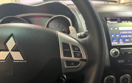 Mitsubishi Outlander III рестайлинг 3, 2008 год, 979 000 рублей, 14 фотография