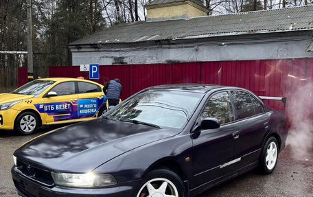 Mitsubishi Galant VIII, 1998 год, 330 000 рублей, 1 фотография