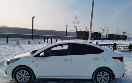 Hyundai Solaris II рестайлинг, 2018 год, 1 150 000 рублей, 5 фотография