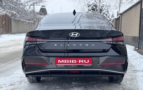 Hyundai Elantra, 2024 год, 2 050 000 рублей, 4 фотография