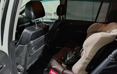 Opel Zafira B, 2010 год, 600 000 рублей, 9 фотография