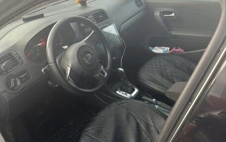 Volkswagen Polo VI (EU Market), 2012 год, 850 000 рублей, 3 фотография