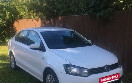 Volkswagen Polo VI (EU Market), 2015 год, 700 000 рублей, 5 фотография