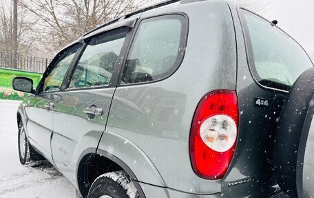 Chevrolet Niva I рестайлинг, 2016 год, 810 000 рублей, 12 фотография