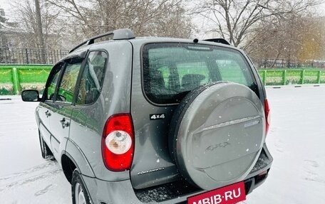 Chevrolet Niva I рестайлинг, 2016 год, 810 000 рублей, 6 фотография