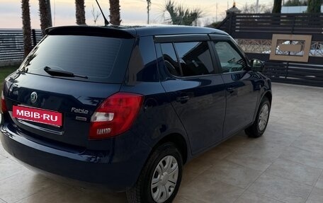 Skoda Fabia II, 2012 год, 650 000 рублей, 3 фотография