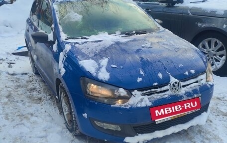 Volkswagen Polo VI (EU Market), 2011 год, 670 000 рублей, 3 фотография