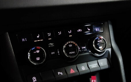 Skoda Karoq I, 2020 год, 2 049 000 рублей, 15 фотография