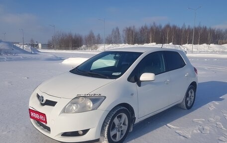Toyota Auris II, 2010 год, 650 000 рублей, 1 фотография