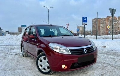 Renault Sandero I, 2013 год, 699 000 рублей, 1 фотография