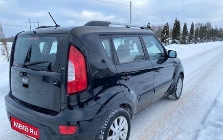 KIA Soul I рестайлинг, 2013 год, 850 000 рублей, 5 фотография
