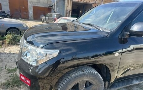 Toyota Land Cruiser 200, 2010 год, 2 500 000 рублей, 3 фотография