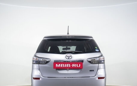Toyota Wish II, 2013 год, 1 649 000 рублей, 4 фотография