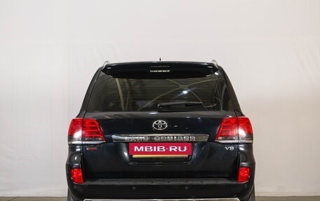 Toyota Land Cruiser 200, 2014 год, 4 999 000 рублей, 6 фотография