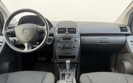 Mercedes-Benz A-Класс, 2012 год, 669 000 рублей, 12 фотография