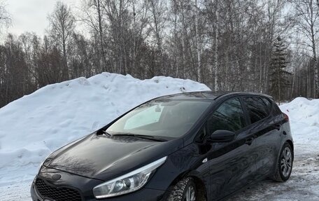 KIA cee'd III, 2014 год, 1 200 000 рублей, 2 фотография