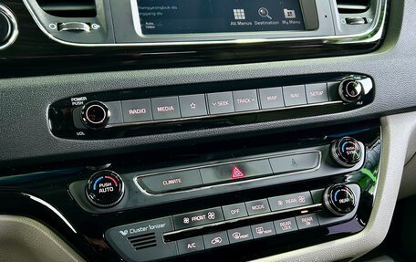 KIA Carnival III, 2020 год, 3 299 000 рублей, 22 фотография