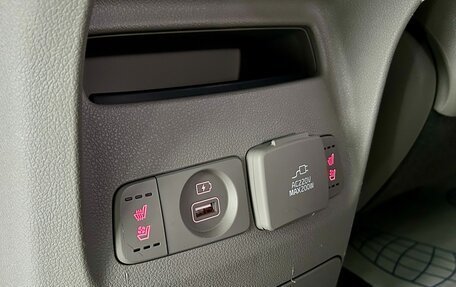 KIA Carnival III, 2020 год, 3 299 000 рублей, 32 фотография