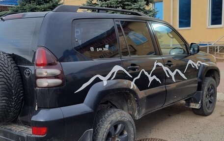 Toyota Land Cruiser Prado 120 рестайлинг, 2003 год, 1 500 000 рублей, 2 фотография