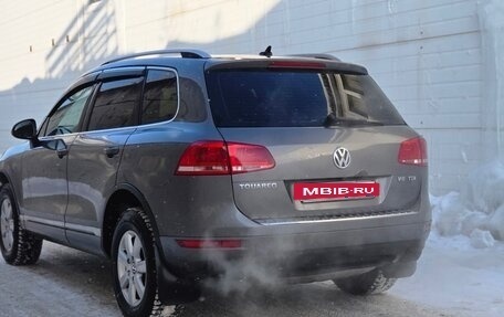 Volkswagen Touareg III, 2011 год, 1 420 000 рублей, 3 фотография