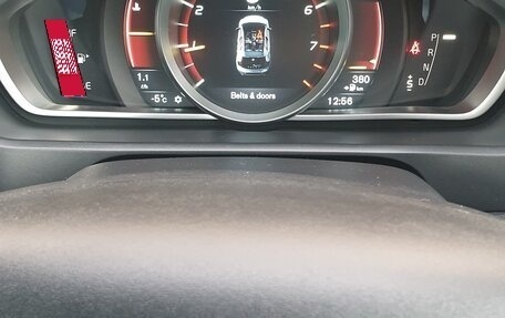 Volvo V40 II рестайлинг, 2015 год, 1 400 000 рублей, 4 фотография