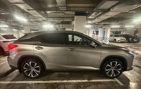 Lexus RX IV рестайлинг, 2020 год, 5 500 000 рублей, 4 фотография