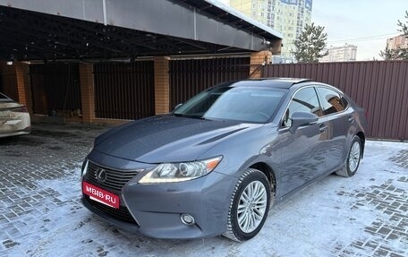 Lexus ES VII, 2015 год, 2 500 000 рублей, 1 фотография
