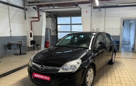 Opel Astra H, 2010 год, 670 000 рублей, 1 фотография