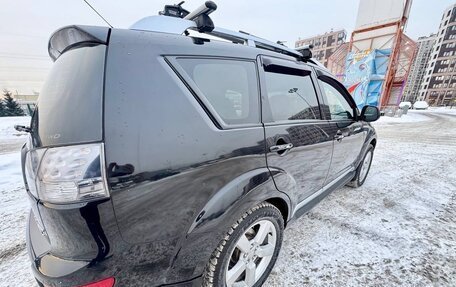 Mitsubishi Outlander III рестайлинг 3, 2008 год, 970 000 рублей, 13 фотография