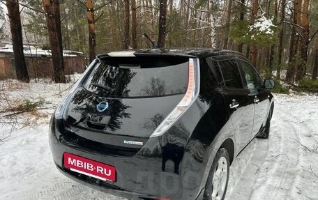 Nissan Leaf I, 2012 год, 7 000 000 рублей, 7 фотография