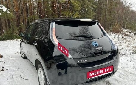 Nissan Leaf I, 2012 год, 7 000 000 рублей, 6 фотография