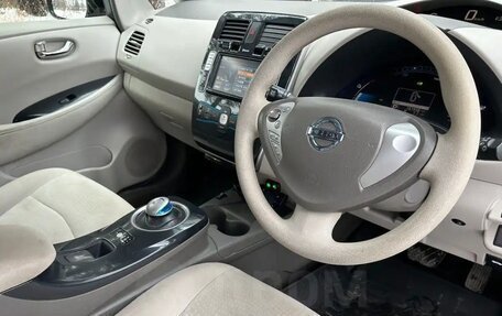 Nissan Leaf I, 2012 год, 7 000 000 рублей, 13 фотография