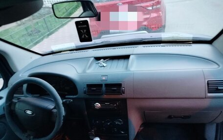 Ford Tourneo Connect I, 2005 год, 450 000 рублей, 3 фотография