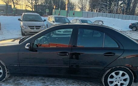 Mercedes-Benz C-Класс, 2005 год, 550 000 рублей, 4 фотография