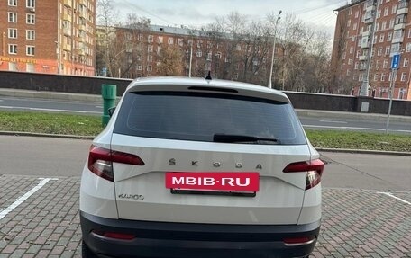 Skoda Karoq I, 2022 год, 1 900 000 рублей, 2 фотография