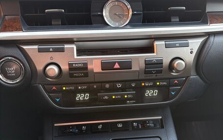 Lexus ES VII, 2015 год, 2 500 000 рублей, 12 фотография