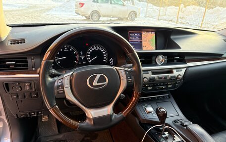 Lexus ES VII, 2015 год, 2 500 000 рублей, 17 фотография