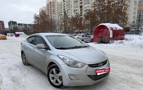 Hyundai Elantra V, 2012 год, 900 000 рублей, 9 фотография