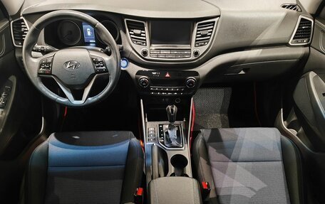 Hyundai Tucson III, 2018 год, 2 149 000 рублей, 10 фотография