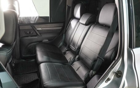 Mitsubishi Pajero IV, 2011 год, 1 699 000 рублей, 9 фотография