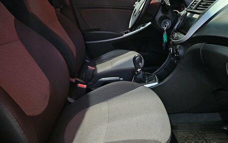 Hyundai Solaris II рестайлинг, 2013 год, 795 000 рублей, 12 фотография