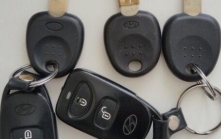 Hyundai Tucson III, 2006 год, 885 000 рублей, 1 фотография