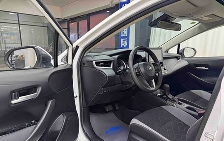 Toyota Corolla, 2022 год, 1 795 000 рублей, 9 фотография