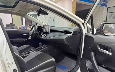 Toyota Corolla, 2022 год, 1 795 000 рублей, 20 фотография