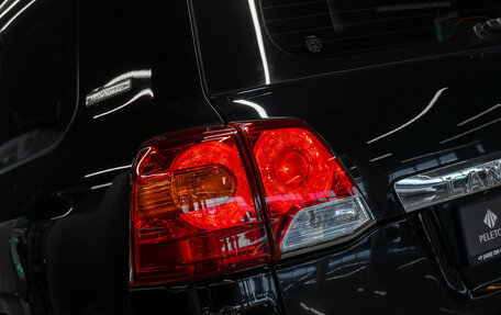 Toyota Land Cruiser 200, 2014 год, 4 400 000 рублей, 27 фотография