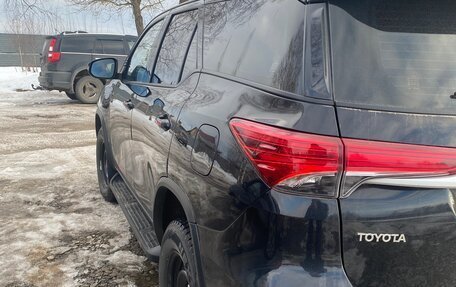 Toyota Fortuner II, 2018 год, 3 300 000 рублей, 32 фотография