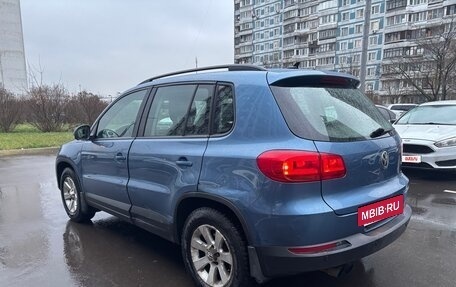 Volkswagen Tiguan I, 2012 год, 900 000 рублей, 3 фотография