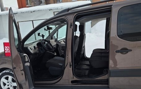 Peugeot Partner II рестайлинг 2, 2012 год, 800 000 рублей, 6 фотография