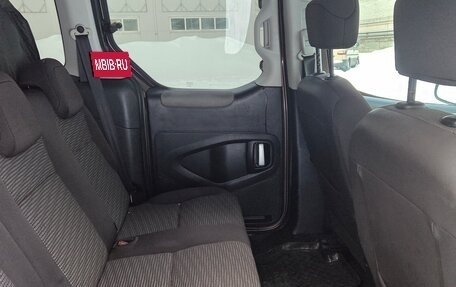 Peugeot Partner II рестайлинг 2, 2012 год, 800 000 рублей, 12 фотография