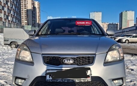 KIA Rio II, 2011 год, 680 000 рублей, 3 фотография